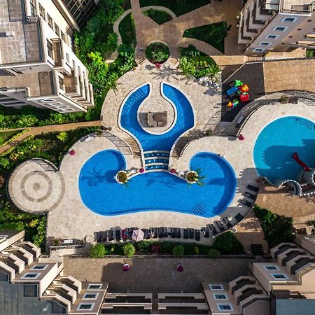 Millennium II Family Paradise Aparthotel Sveti Vlas Esterno foto