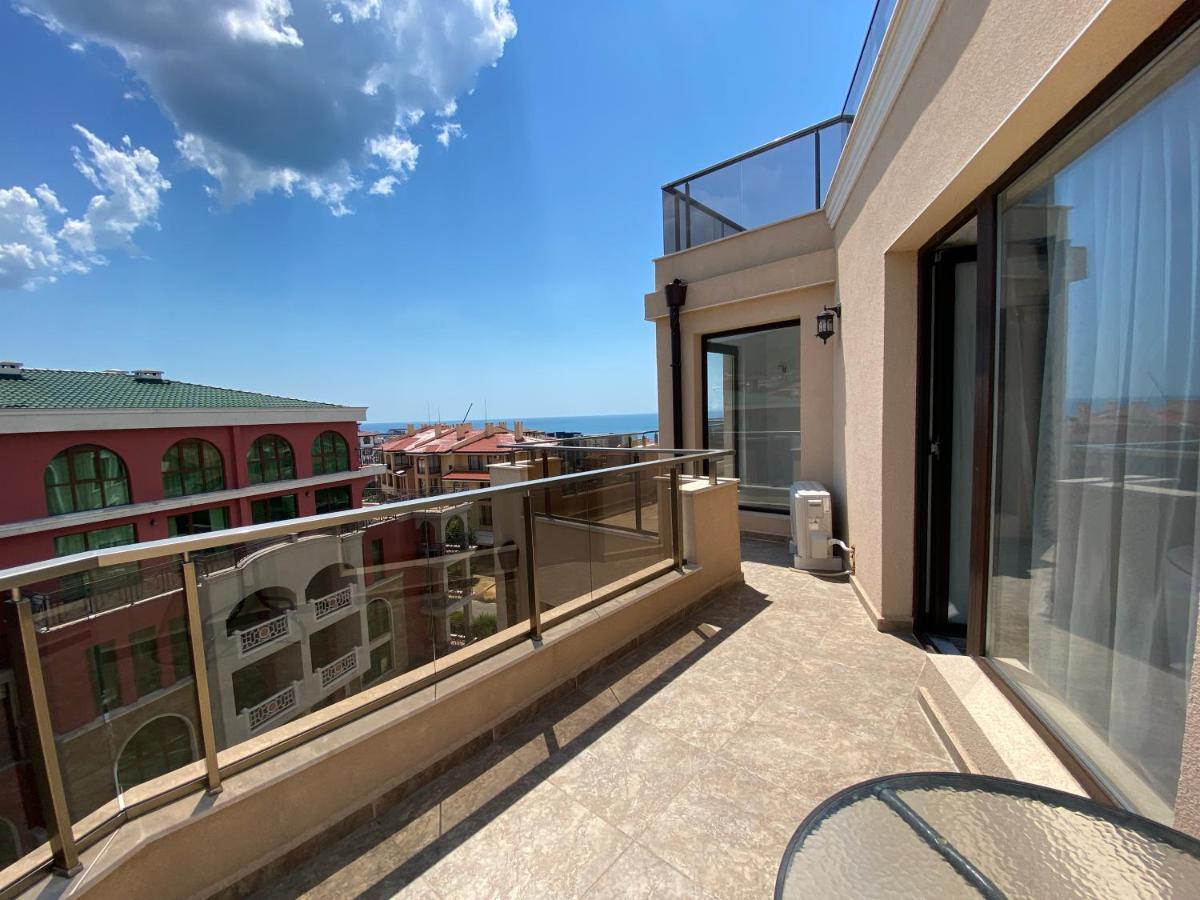Millennium II Family Paradise Aparthotel Sveti Vlas Esterno foto