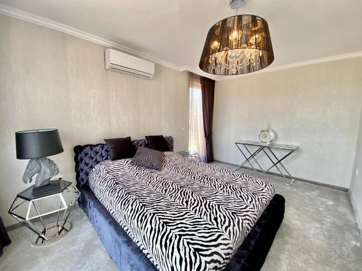 Millennium II Family Paradise Aparthotel Sveti Vlas Esterno foto